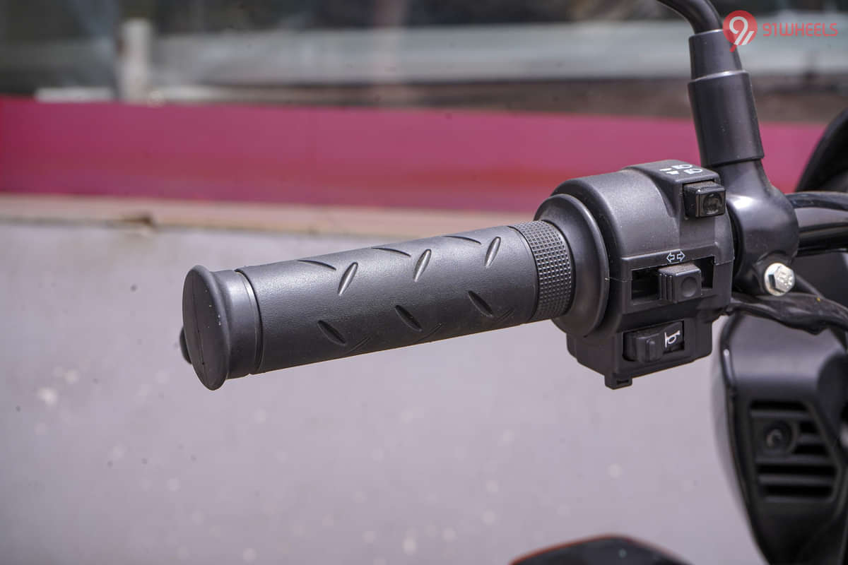 Honda Shine 100 Left Side Handelbar Grip