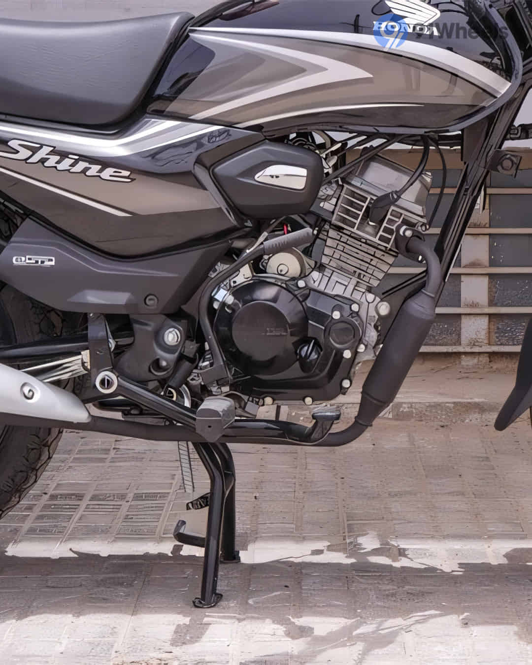 Tool Kit Compartment