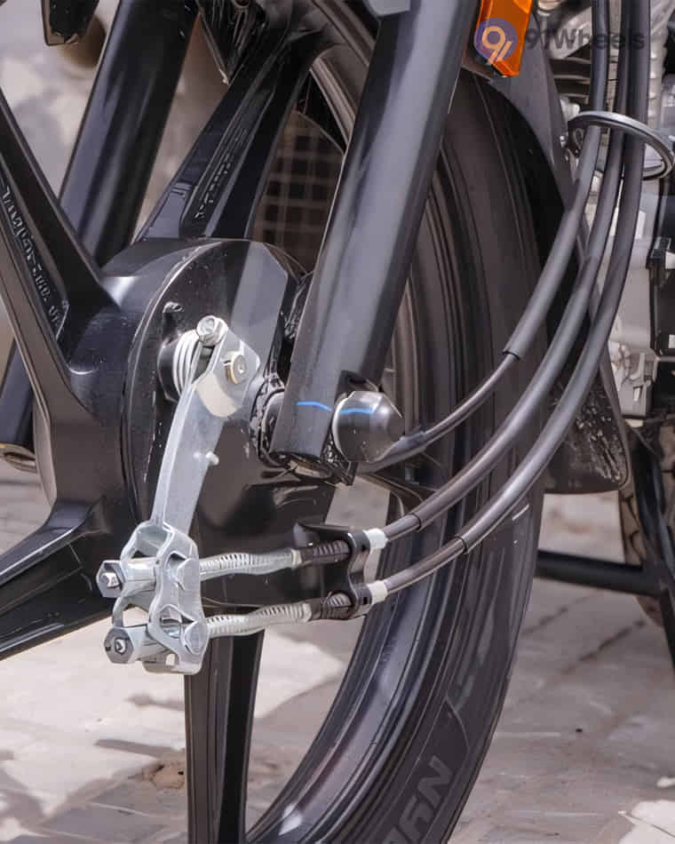 Wheels & Suspension - 7