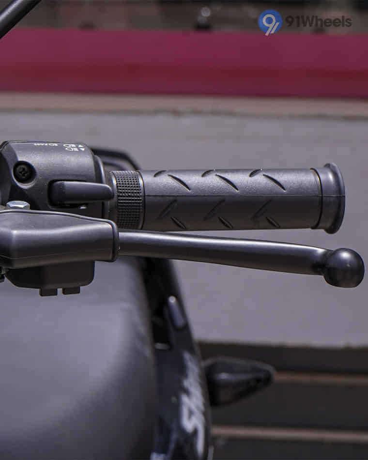 Handlebar & Console Area - 14