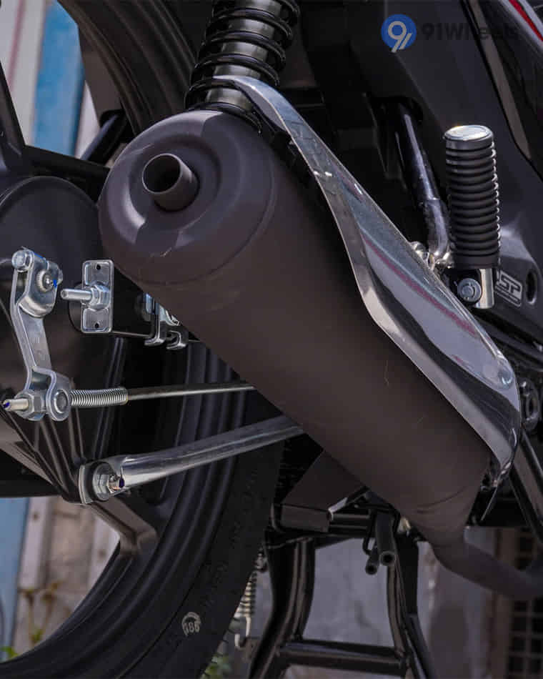 Engine & Exhaust - 3