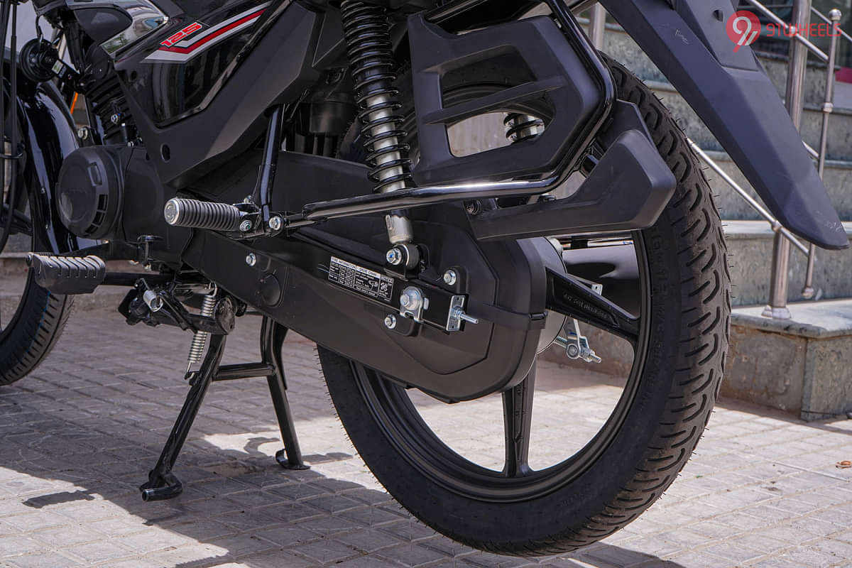 Honda  Shine Chain Cover