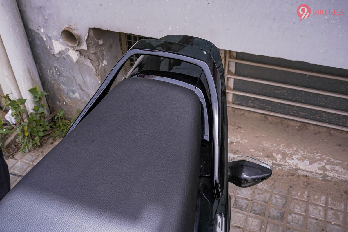 Honda Shine Grab Rail Honda Shine Grab Rail