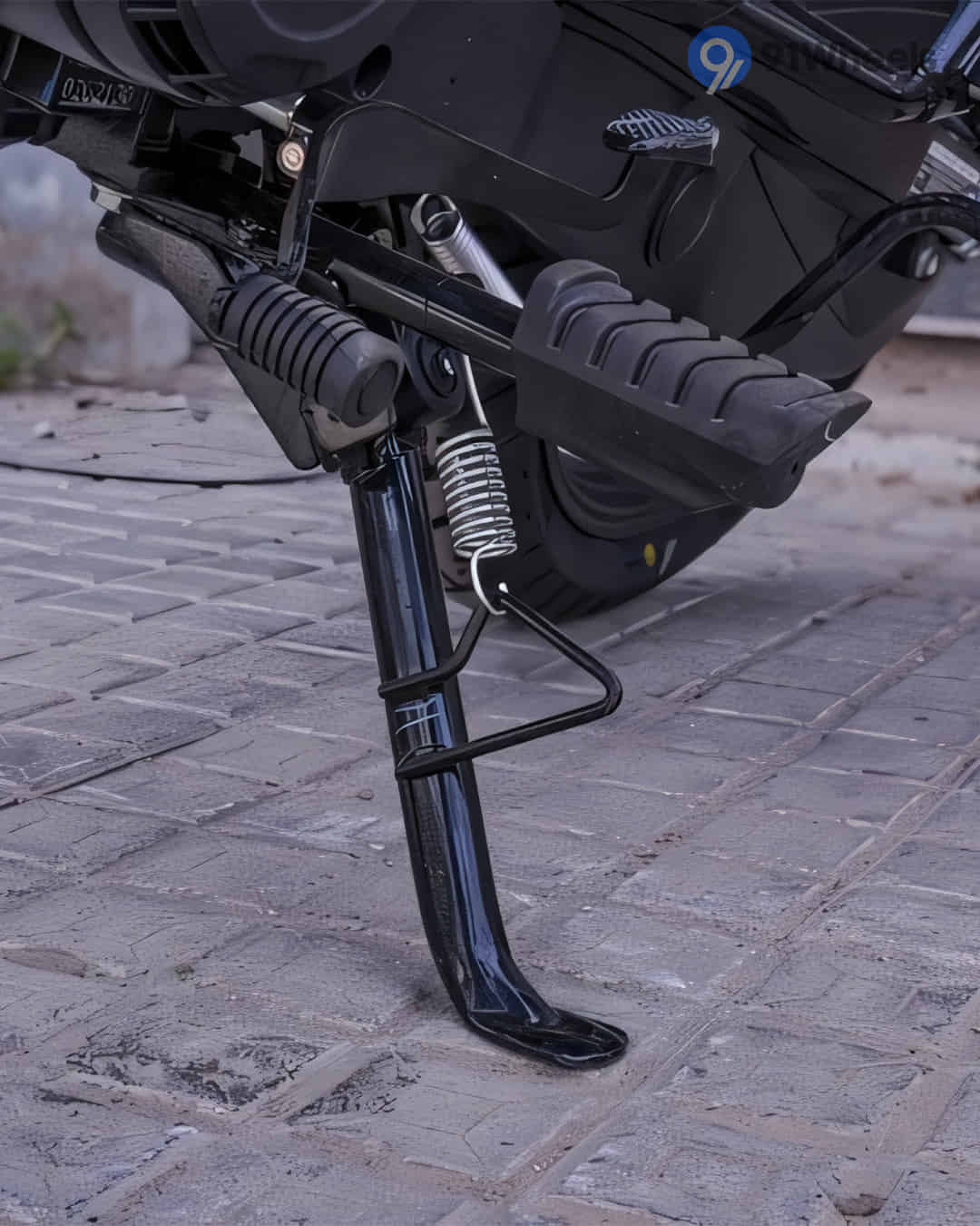 Side stand Side stand