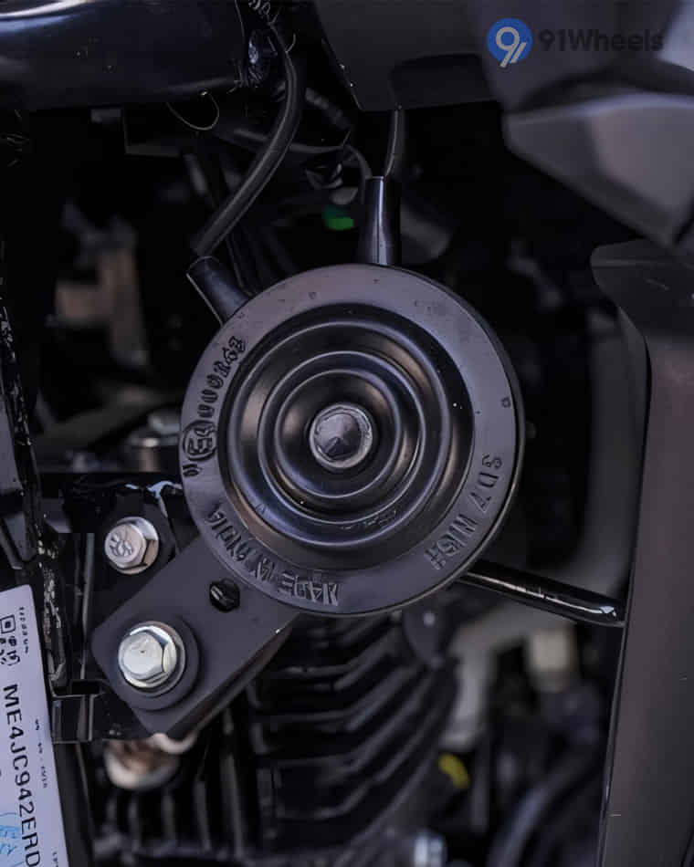 Stands & Utility - 4