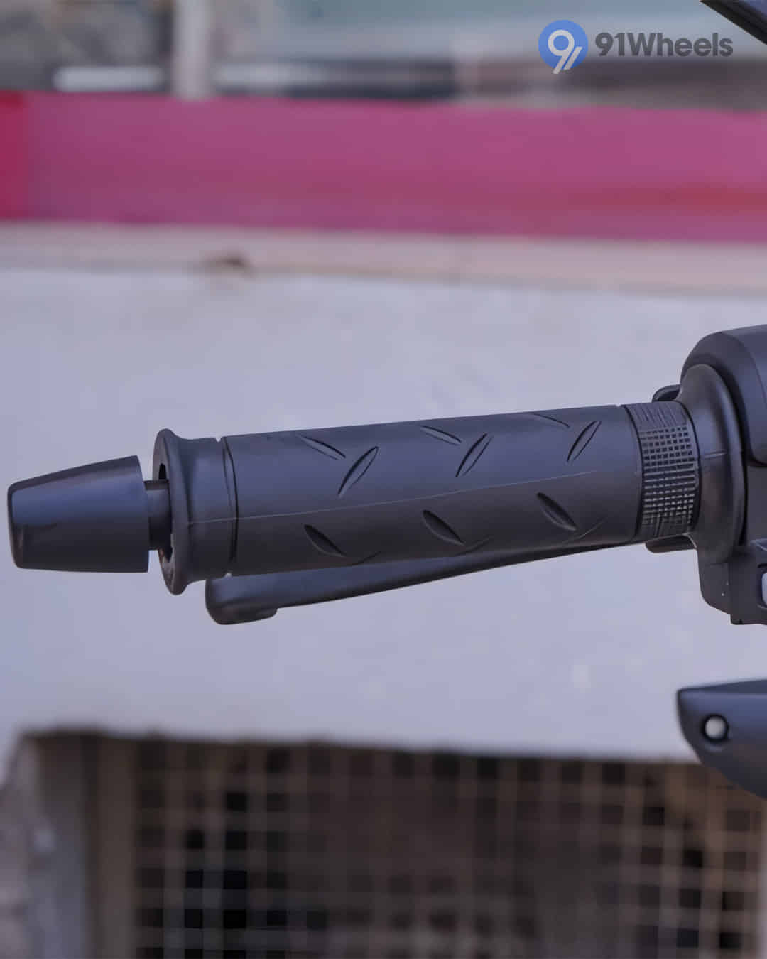 Left Side Handelbar Grip Left Side Handelbar Grip