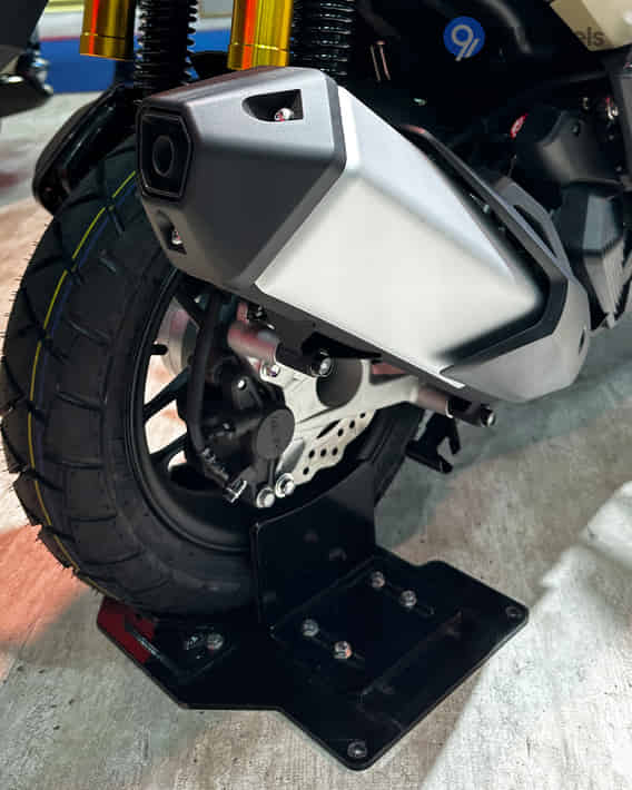 X-ADV 2025-2026 Muffler X-ADV 2025-2026 Muffler