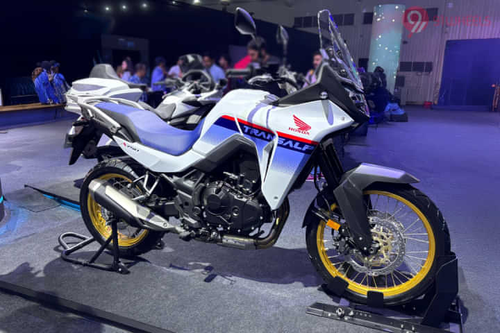 Honda XL750 Transalp Right Front Three Quarter