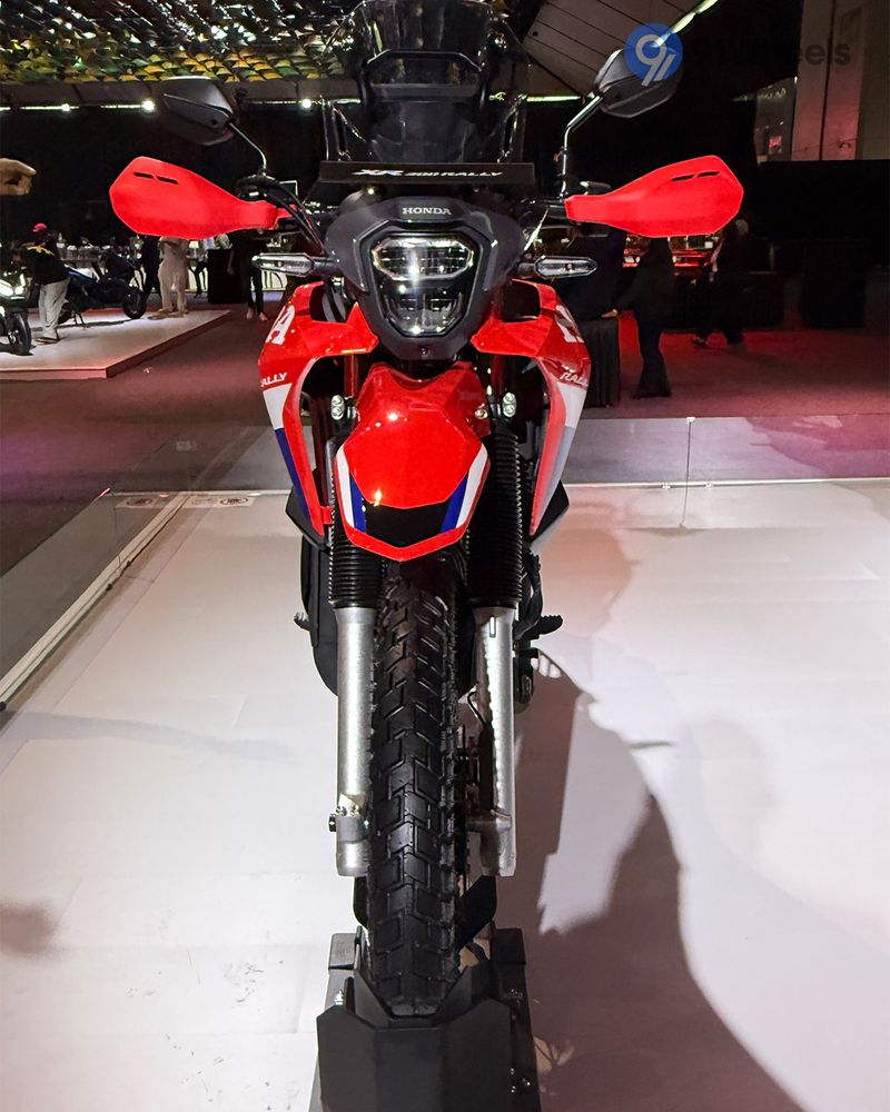 Honda XR 300 Rally - Image 2 Honda XR 300 Rally - Image 2