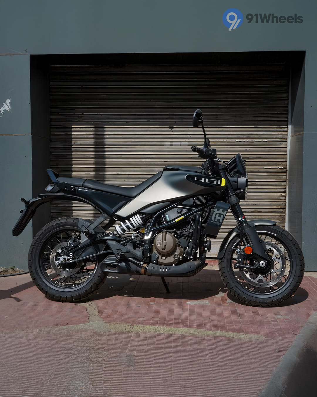 360° View Shots - 10 360° View Shots - 10