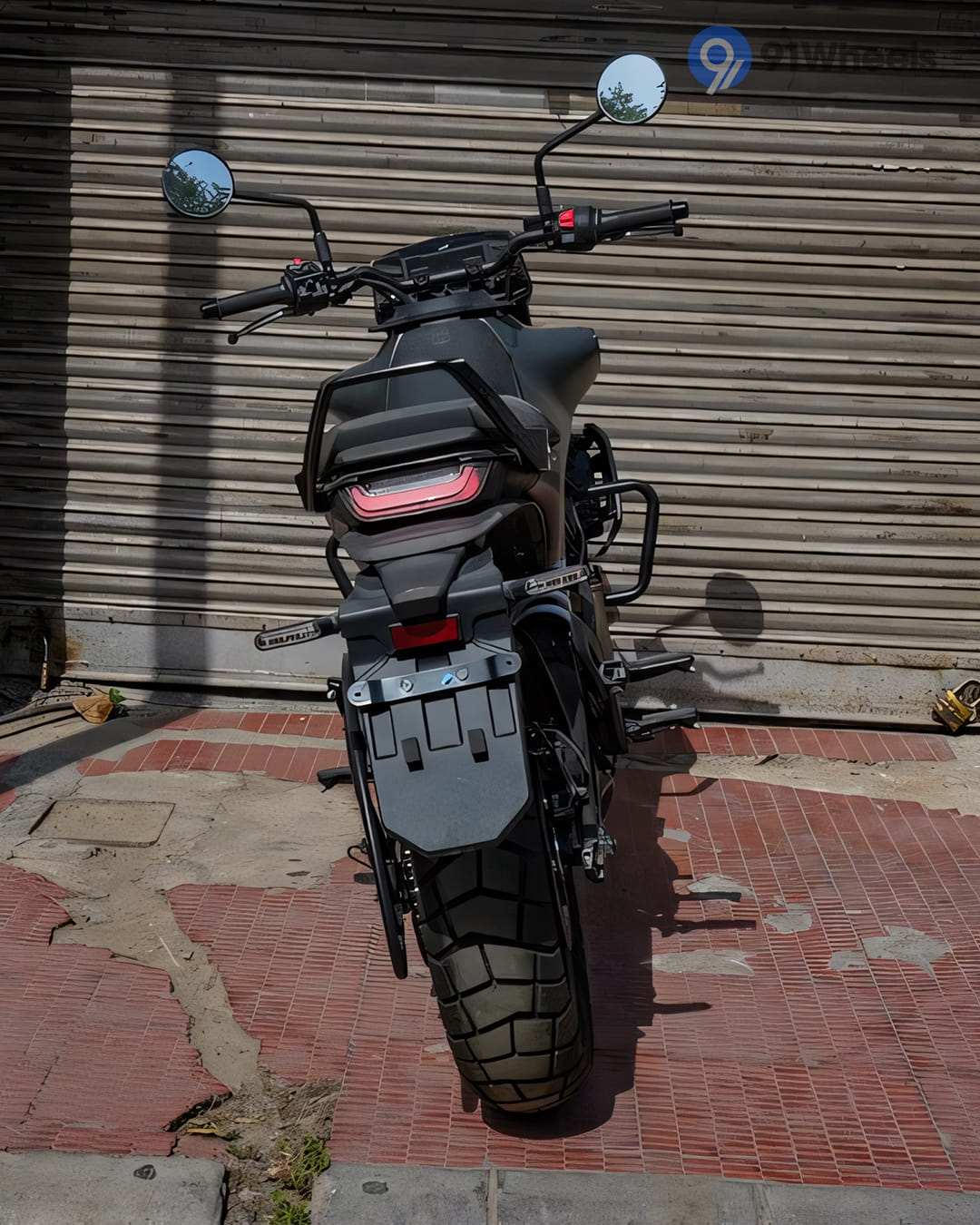 360° View Shots - 2 360° View Shots - 2