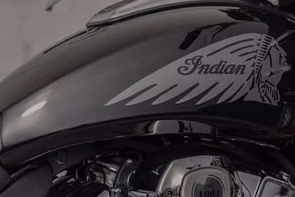 Indian Motorcycle Challenger Limited Spirit Blue Metallic Fuel Tank