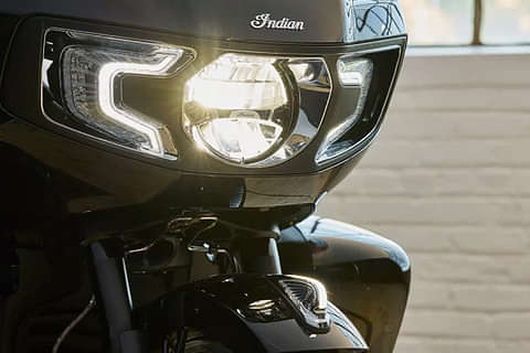 Indian Motorcycle Pursuit Limited Maroon Metallic Premium Package Head Light