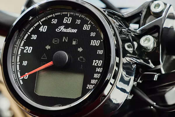 Indian Motorcycle Scout Bobber TFT / Instrument Cluster