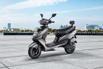 iVOOMi S1 Left Front Three Quarter iVOOMi S1 Left Front Three Quarter