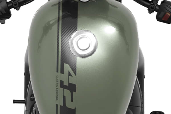 JAWA 42 2.1 Closed Fuel Lid