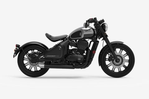 Java 42 White JAWA 42 Bobber Moonstone White On Road Price, Features & Specs