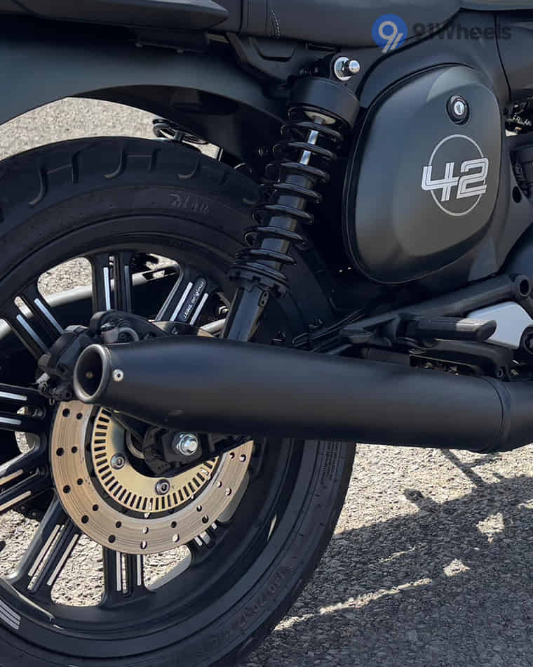 Engine & Exhaust - 3