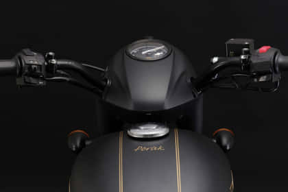 JAWA Perak Price 2025 | Bike Images, Mileage & Colours