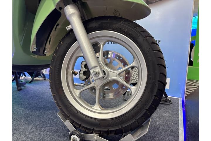 Jitendra EV Yunik Front Wheel