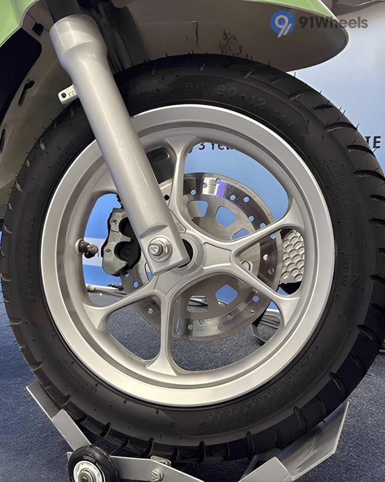 Front Body & Wheels - 1