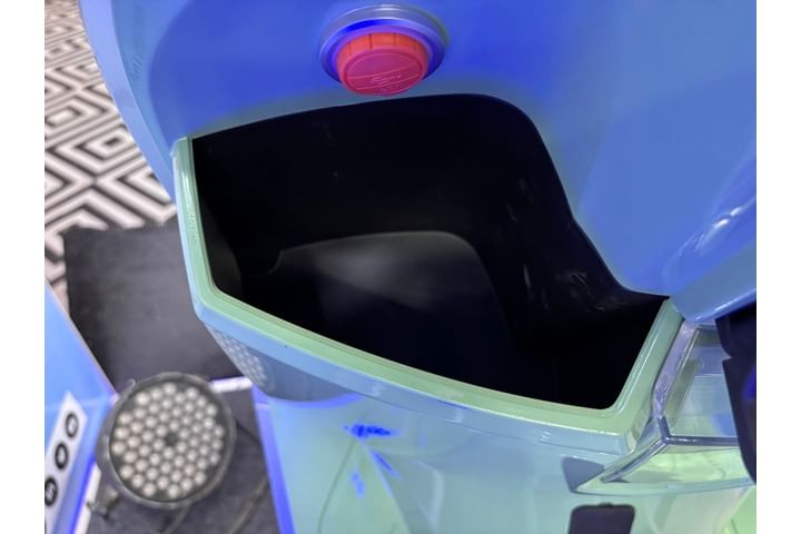 Jitendra EV Yunik Glove Box