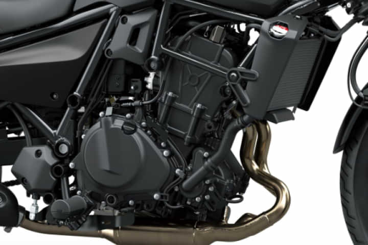 Kawasaki Eliminator Engine From Right