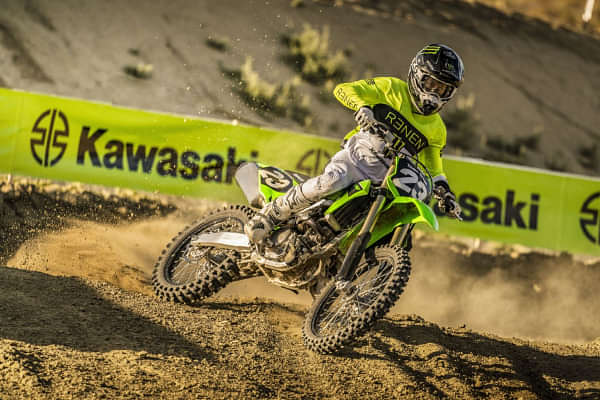 Kawasaki KX 250 Cornering Shot