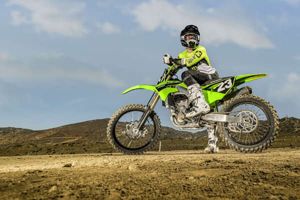 Kawasaki KX 250 Riding Shot