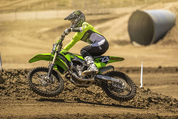 Kawasaki KX 250 Cornering Shot