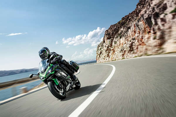 Kawasaki Ninja 1000 Moving shot