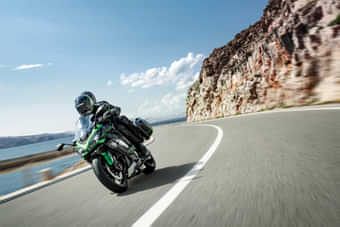 Kawasaki Ninja 1000 Moving shot Kawasaki Ninja 1000 Moving shot