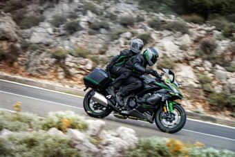 Kawasaki Ninja 1000 Moving shot Kawasaki Ninja 1000 Moving shot