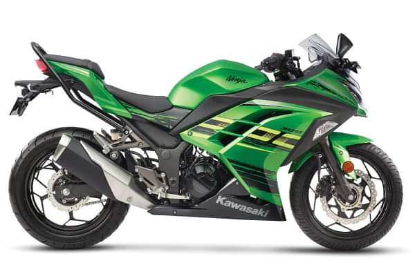 Kawasaki Ninja 300 Right Side View