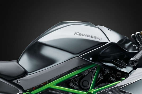 Kawasaki Ninja H2R Fuel Tank