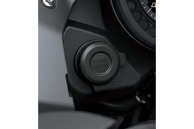 Kawasaki Versys 1000 USB Port