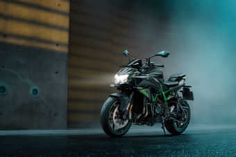 Kawasaki Z H2 Left Front Three Quarter