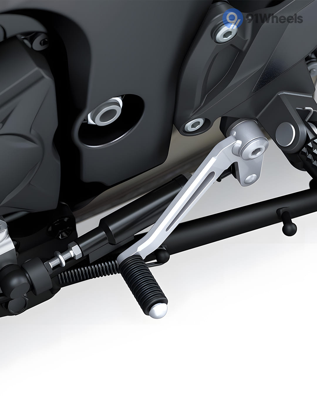 Kawasaki Z1100 Images - Z1100 Interior & Exterior [15 Photos]