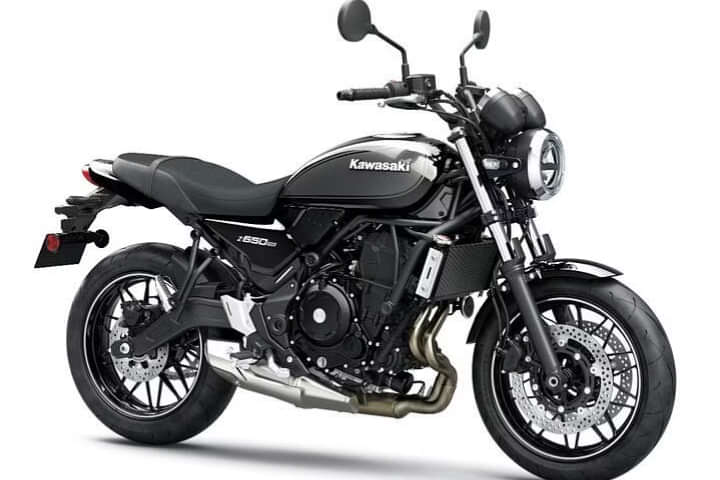 Kawasaki Z650 RS Right Front Three Quarter