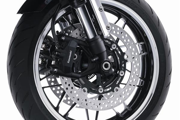 Kawasaki Z900RS Front Disc Brake