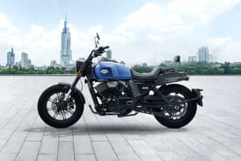 Keeway K-Light 250V Left Side View Keeway K-Light 250V Left Side View