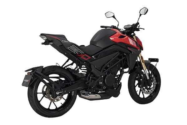 Keeway K300 SF Right Rear Three Quarter