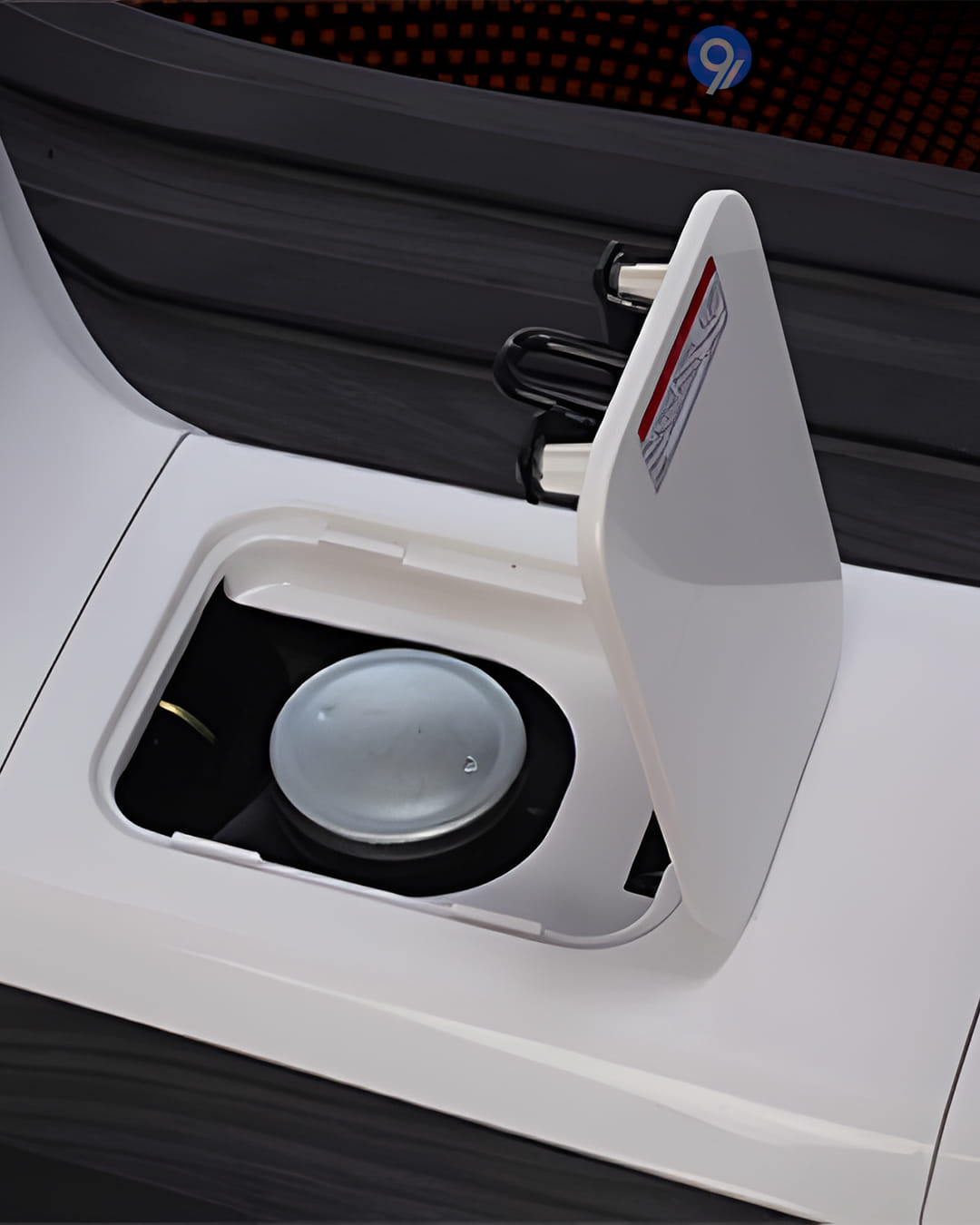 Stands & Utility - 1