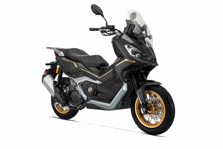 Keeway XDV 125 Evo Pro Right Front Three Quarter Keeway XDV 125 Evo Pro Right Front Three Quarter