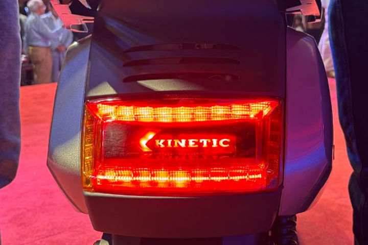 Kinetic DX Tail Light
