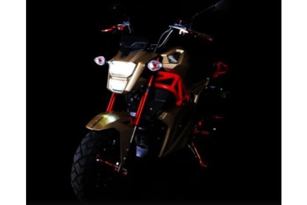 Komaki M-5 Head Light