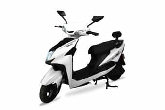 Komaki XGT X-ONE Left Front Three Quarter Komaki XGT X-ONE Left Front Three Quarter