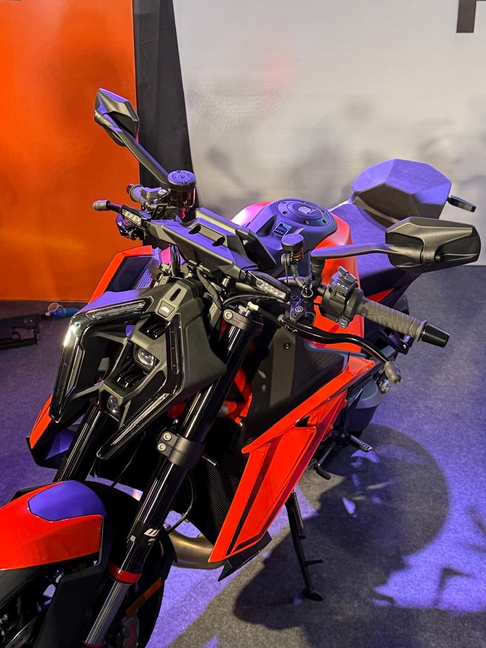 KTM 1390 Super Duke R Front Fairing
