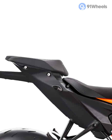 1390 Super Duke R Pillion Seat