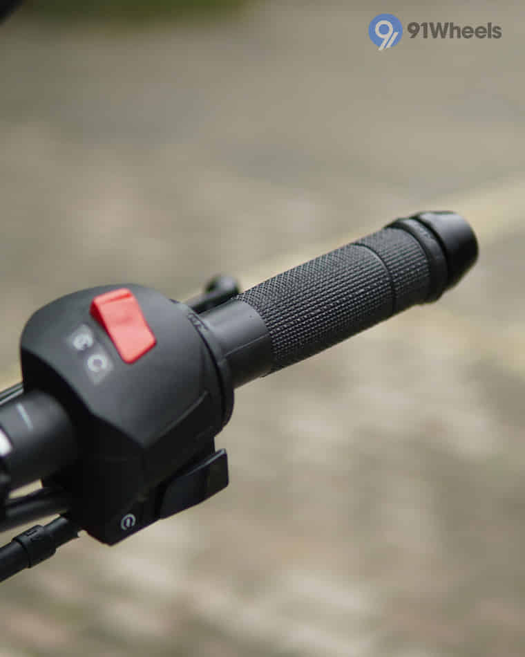 Handlebar & Console Area - 5